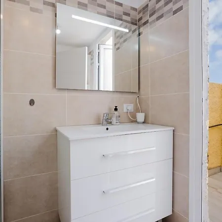 Costa Adeje Cortijo 1-8 * Playa de las Américas