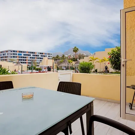 Costa Adeje Cortijo 1-8