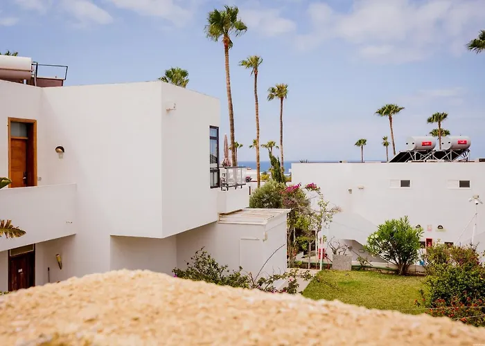 Apartmán Costa Adeje Cortijo 1-8 *