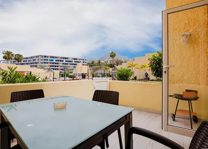 Costa Adeje Cortijo 1-8